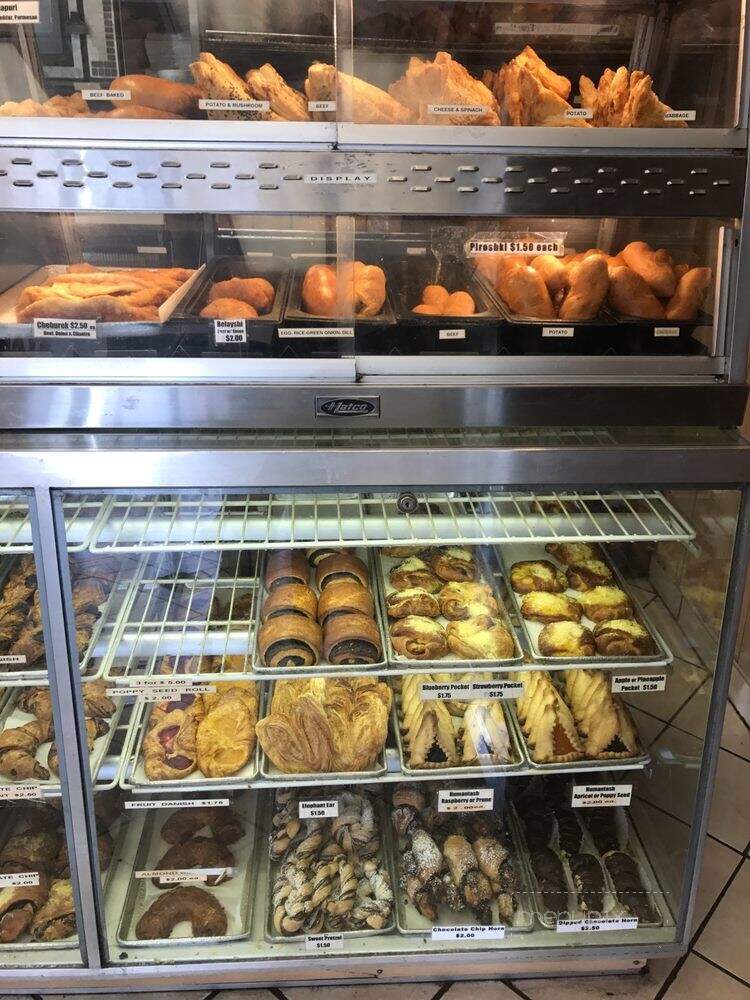 Stolichnaya Bakery - West Hollywood, CA